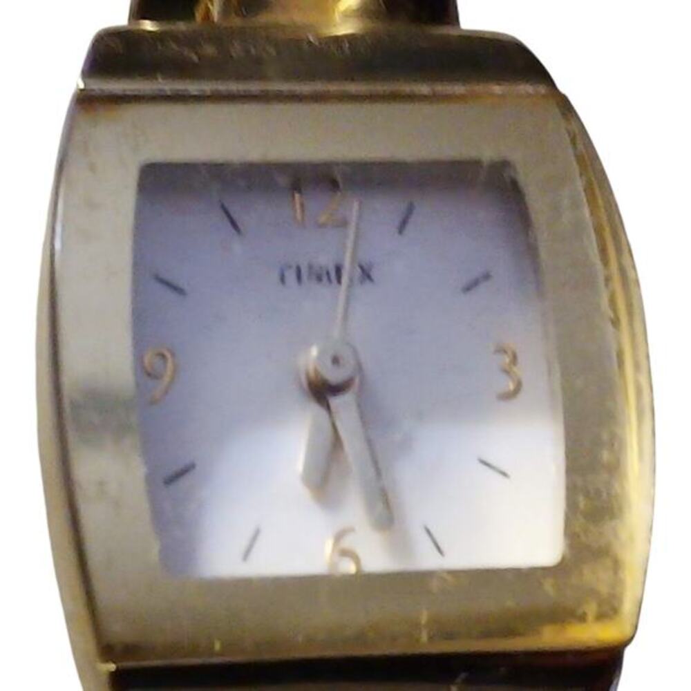 Vintage Timex Women Gold-Tone Square Case Watch Split‎ Rail Open Bangle